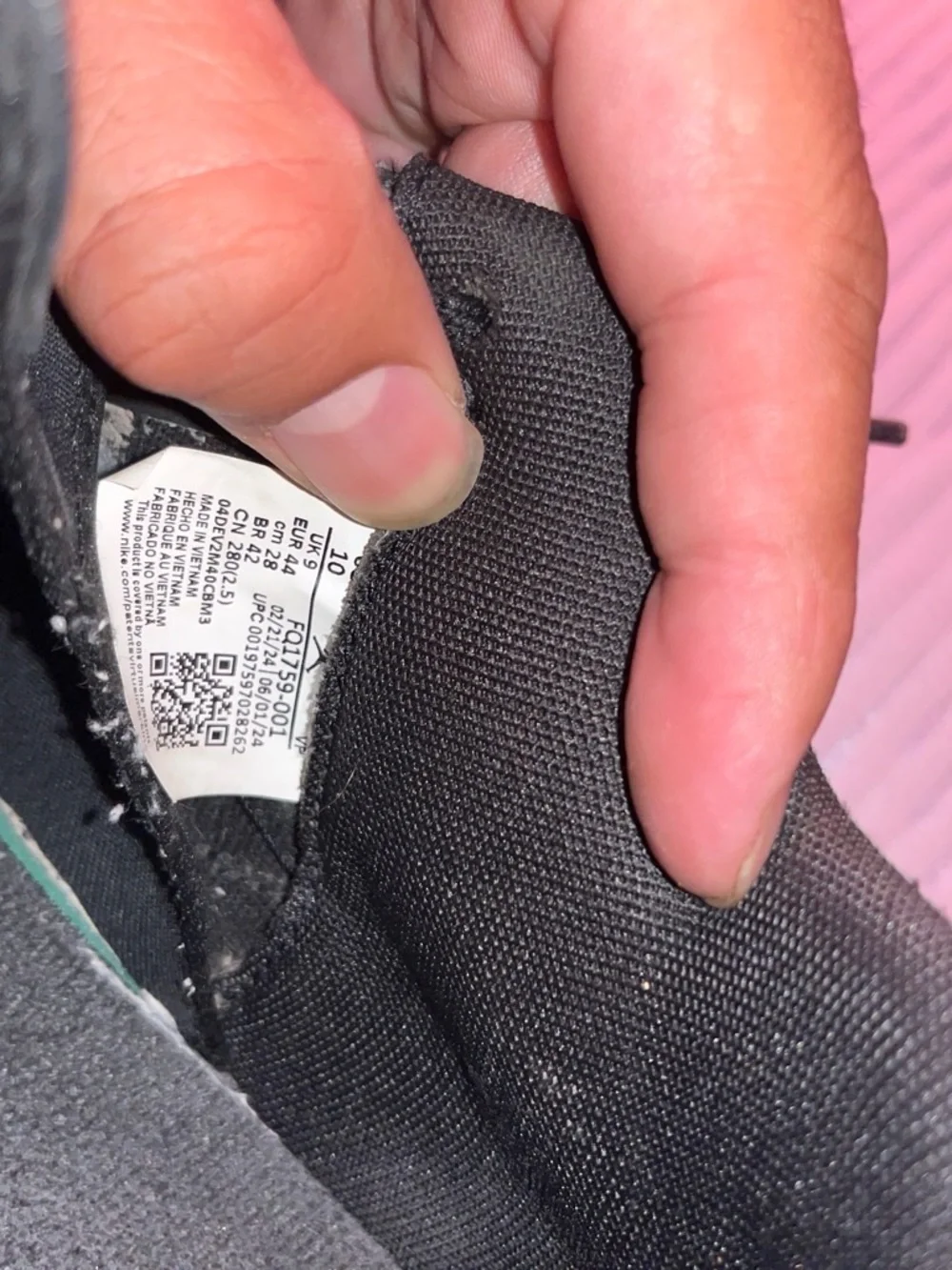 Jordan Men’s Black Athletic Sneakers - Picture 5 of 5